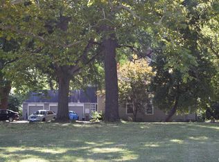 1700 W Moss Ave, Peoria, IL 61606