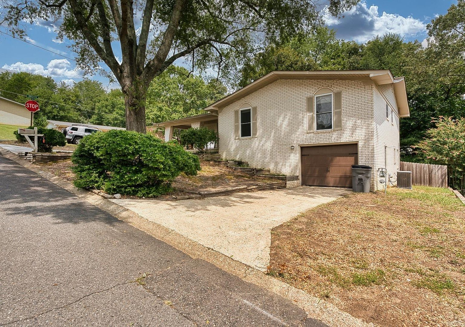 110 Pineview St, Hot Springs, AR 71901 | Zillow