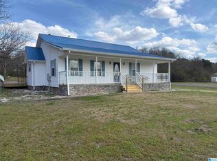 1090 Park Rd, Bessemer, AL 35023