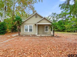 510 N Main St #69, Lindale, TX 75771