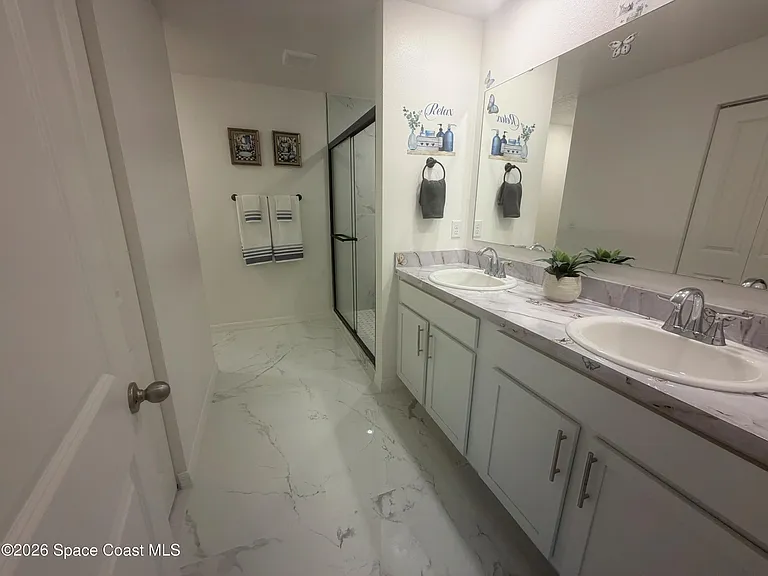3161 Fergus Ave SE — Photo 8