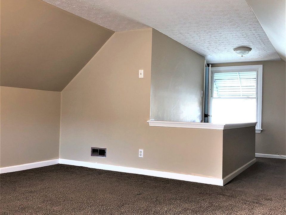 1st image of 2527 Lexington Ave