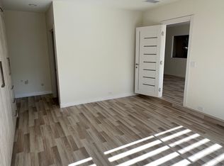 9829 Amestoy Ave, Northridge, CA 91325