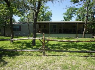 604 James Craft Rd, Somerville, TX 77879