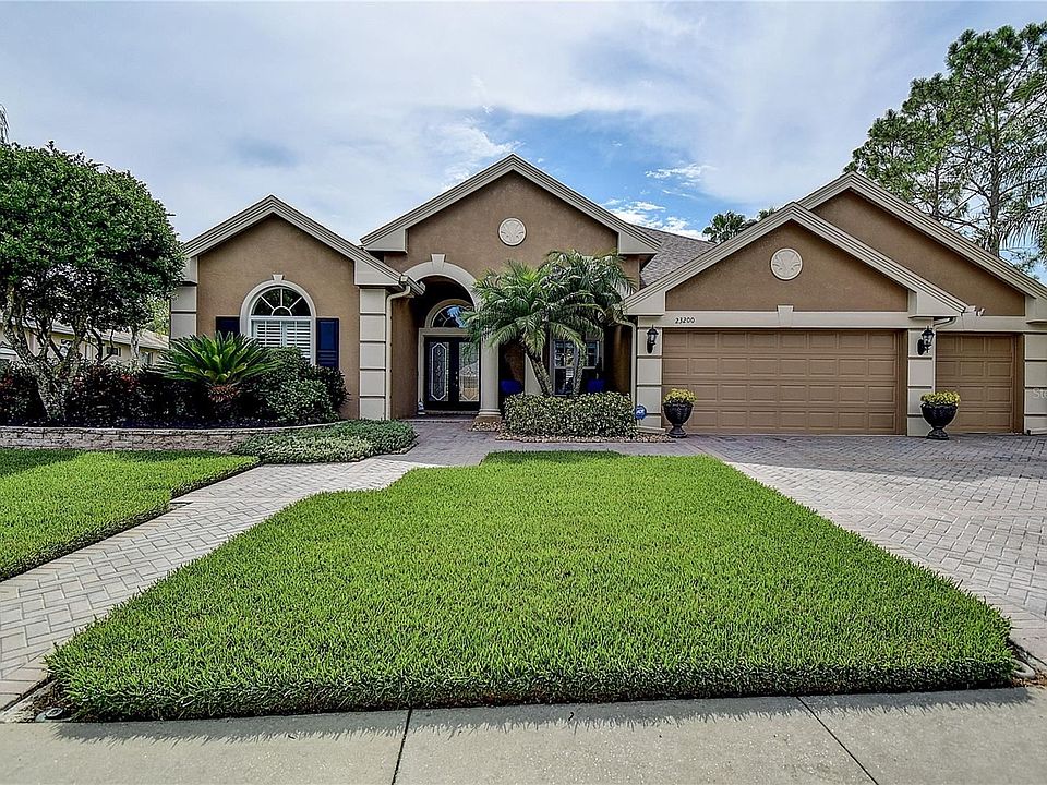 1st image of 23200 Gracewood Cir