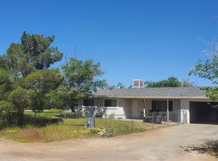 14401 Osage Rd, Apple Valley, CA 92307