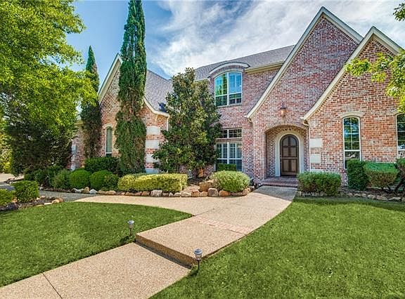 2nd image of 1220 Crooked Stick Dr