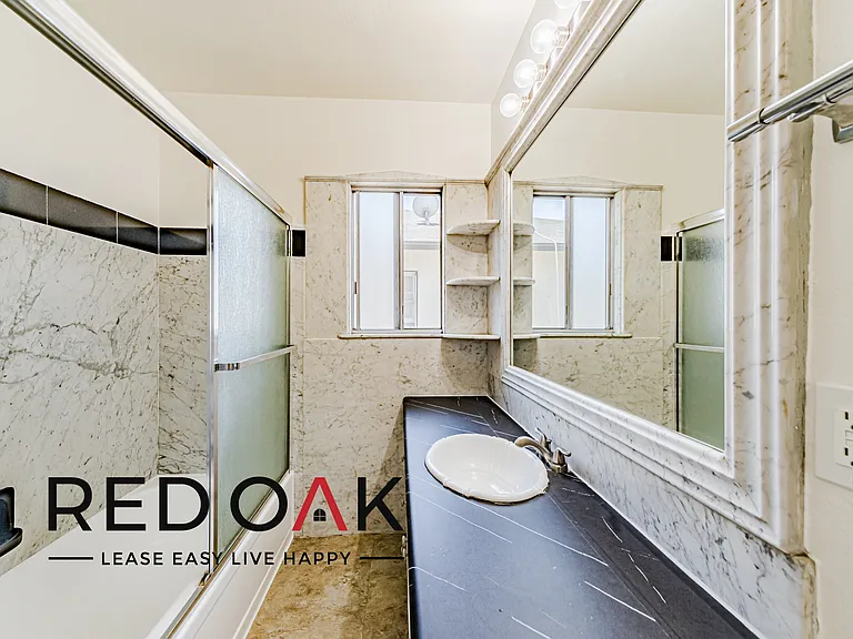 5317 Auckland Ave #4 — Photo 9