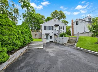 228 Hampton Avenue, Mastic, NY 11950