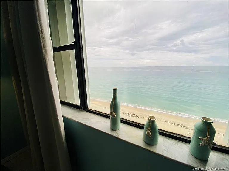 9400 S Ocean Dr #1003-B — Photo 34