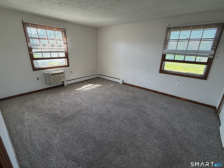 1162 Middle Tpke W #C1 — Photo 8