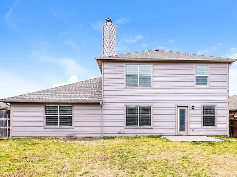 908 Matthew Ln — Photo 17