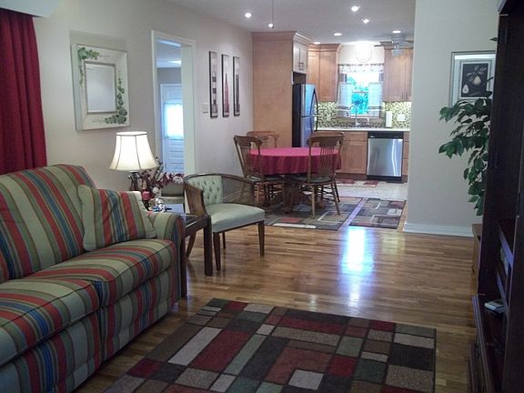 5th image of 1322 N Terrace Dr