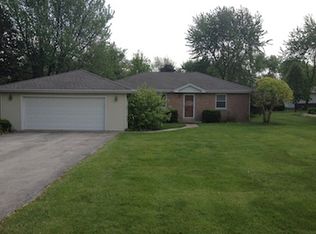 16W351 93rd Pl, Burr Ridge, IL 60527