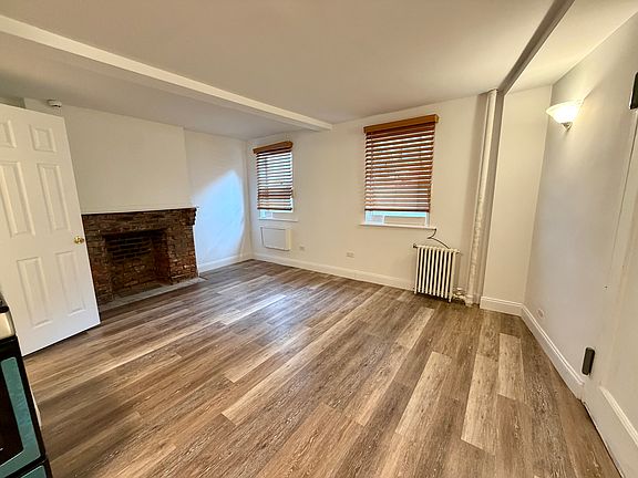 2nd image of 216 E 28th St #1CR