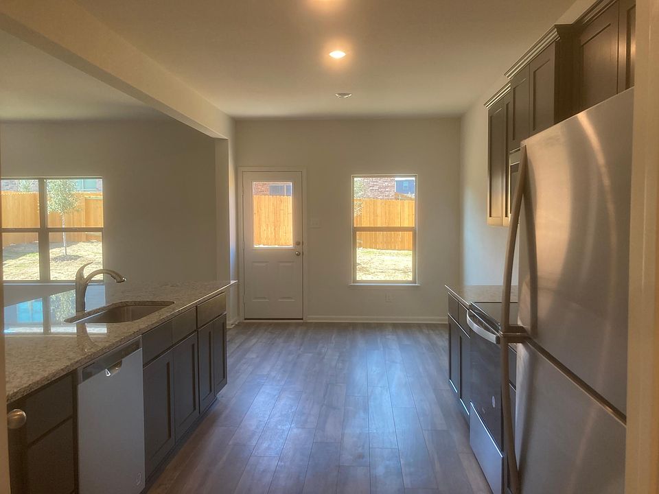 1st image of 2039 Belmont Dr