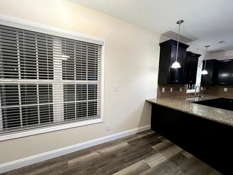 2458 Market Hill Dr — Photo 3
