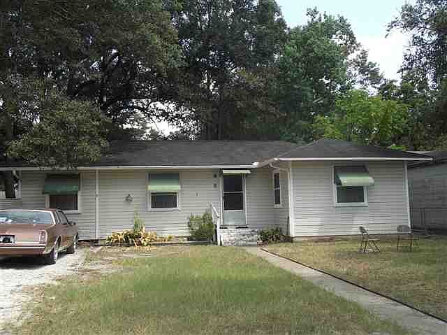 1st image of 8 E Sunset Dr