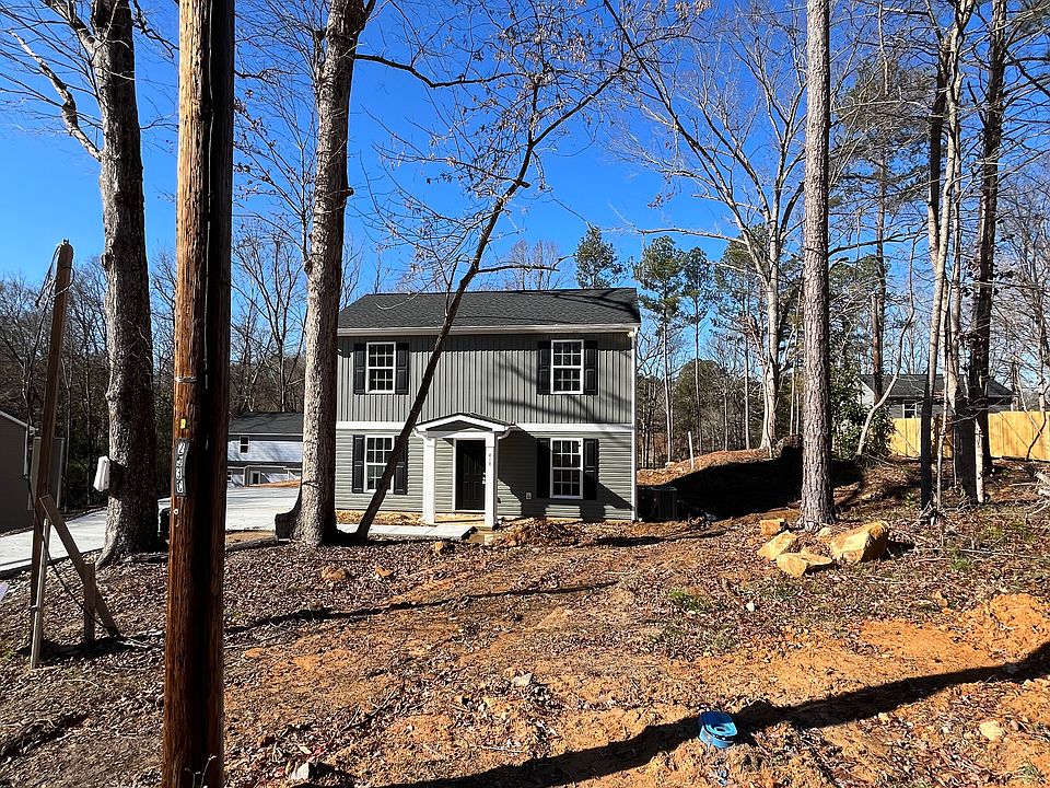 1st image of 418 Kershaw St