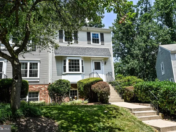 5874 First Landing Way, Burke, VA 22015