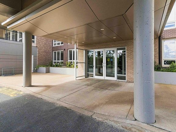 5th image of 267 Gary Martin Dr #303