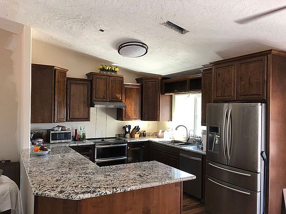 5th image of 1143 N 95th Pl