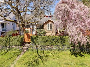 1207 SW Spring Garden St, Portland, OR 97219