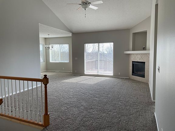 2nd image of 5061 N 154th St