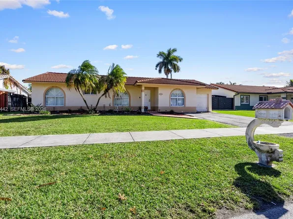 20235 SW 132nd Ave, Miami, FL 33177