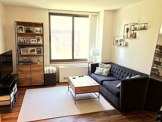 2nd image of 300 E 85th St APT 403