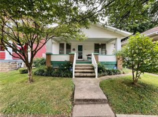 1338 Jewett Dr, Zanesville, OH 43701