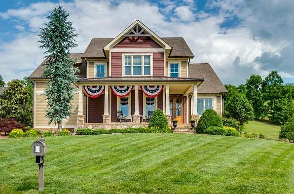 1st image of 2477 Crescent Lake Dr