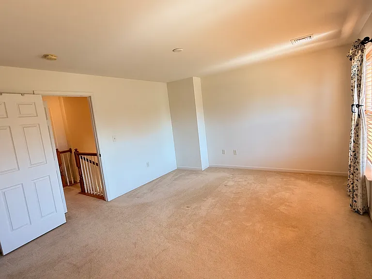 6326 Galleon Dr — Photo 5