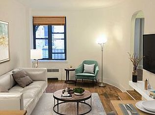 152 W 20th St #2D, New York, NY 10011