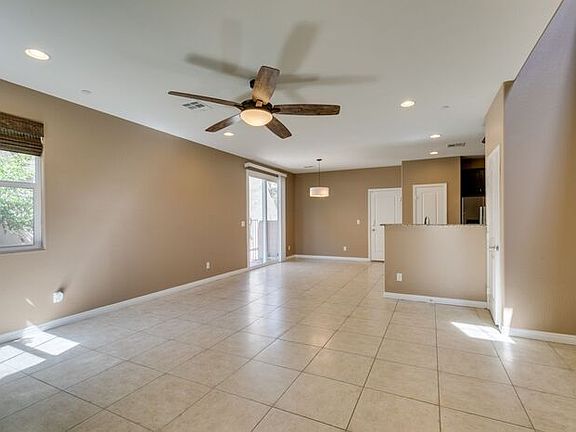 4th image of 3118 Biccari Ave