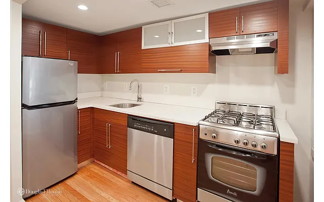 Rented by Douglas Elliman | media 12