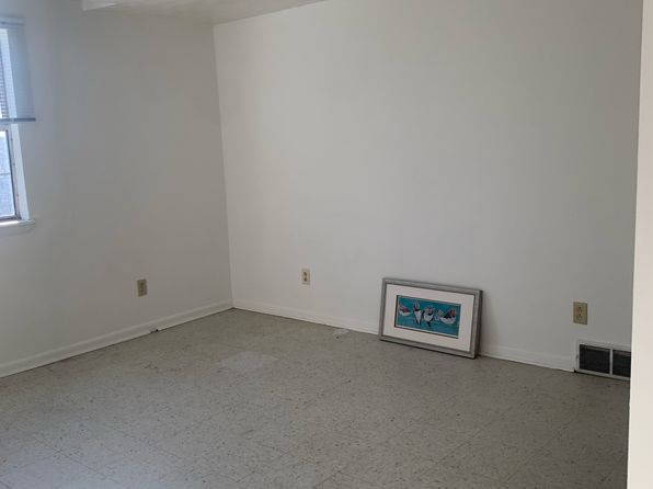 29 Main St #1