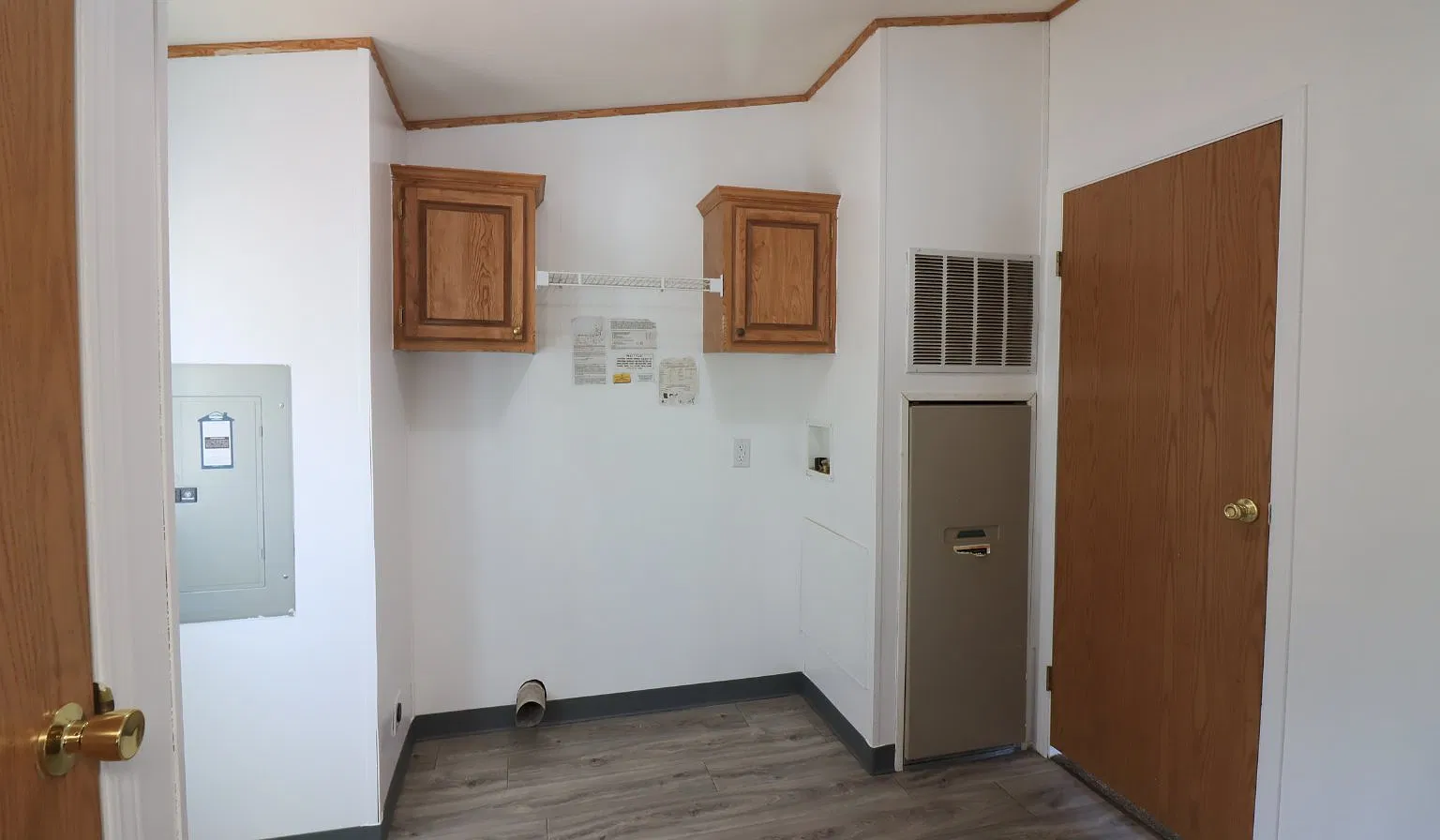 3 bed, 2.0 bath, 1620 sqft, $2,250 — Photo 4