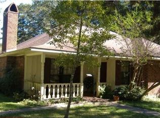 15231 Frenchtown Rd, Greenwell Springs, LA 70739