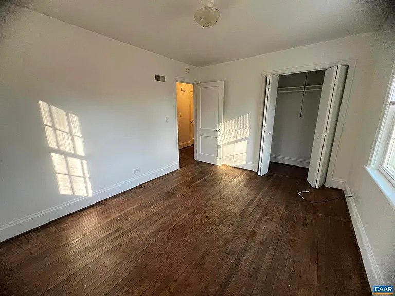 1545 Rugby Ave — Photo 18