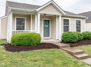 5929 Brandon Dunes Dr, Louisville, KY 40228