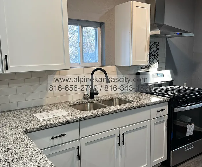 817 White Ave — Photo 10