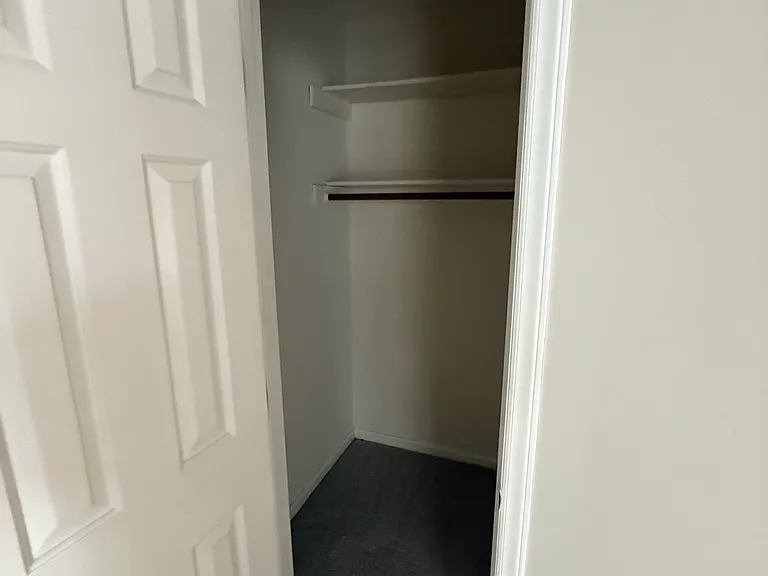 2833 Sterling Park Dr — Photo 15