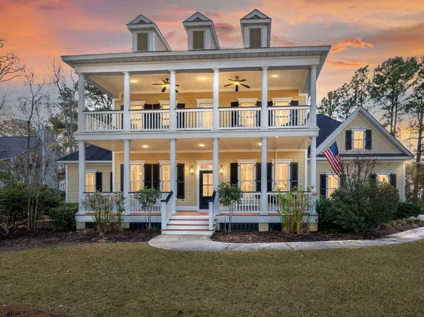 3711 Riverstation Ct, Mount Pleasant, SC 29466