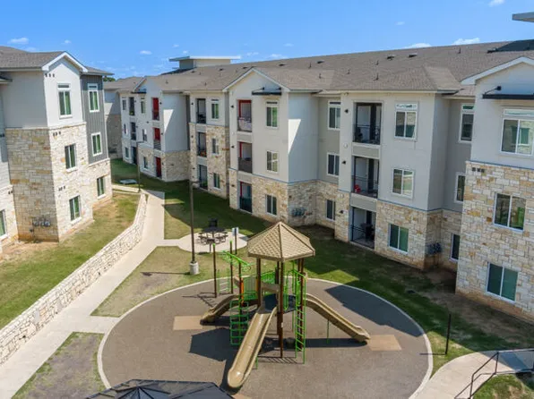 Estates at Norwood