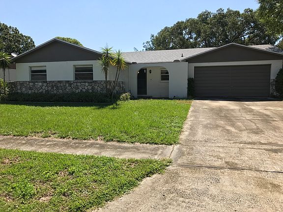4th image of 3806 Lake Grove Ct