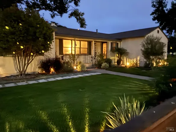 556 Alderbrook Drive, Santa Rosa, CA 95405