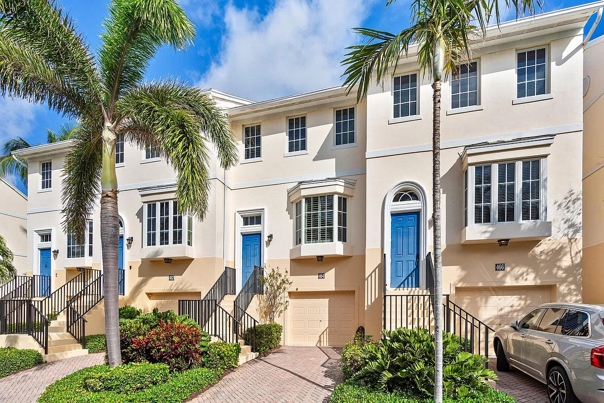 Building Photo - 464 Juno Dunes Way