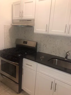 Rented by New York Residence | media 22