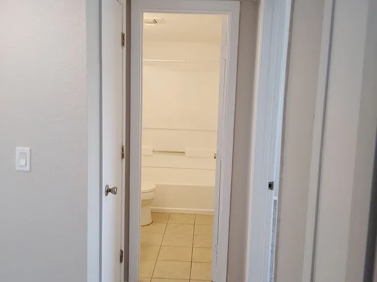 Mammoth Apartments — Photo 5